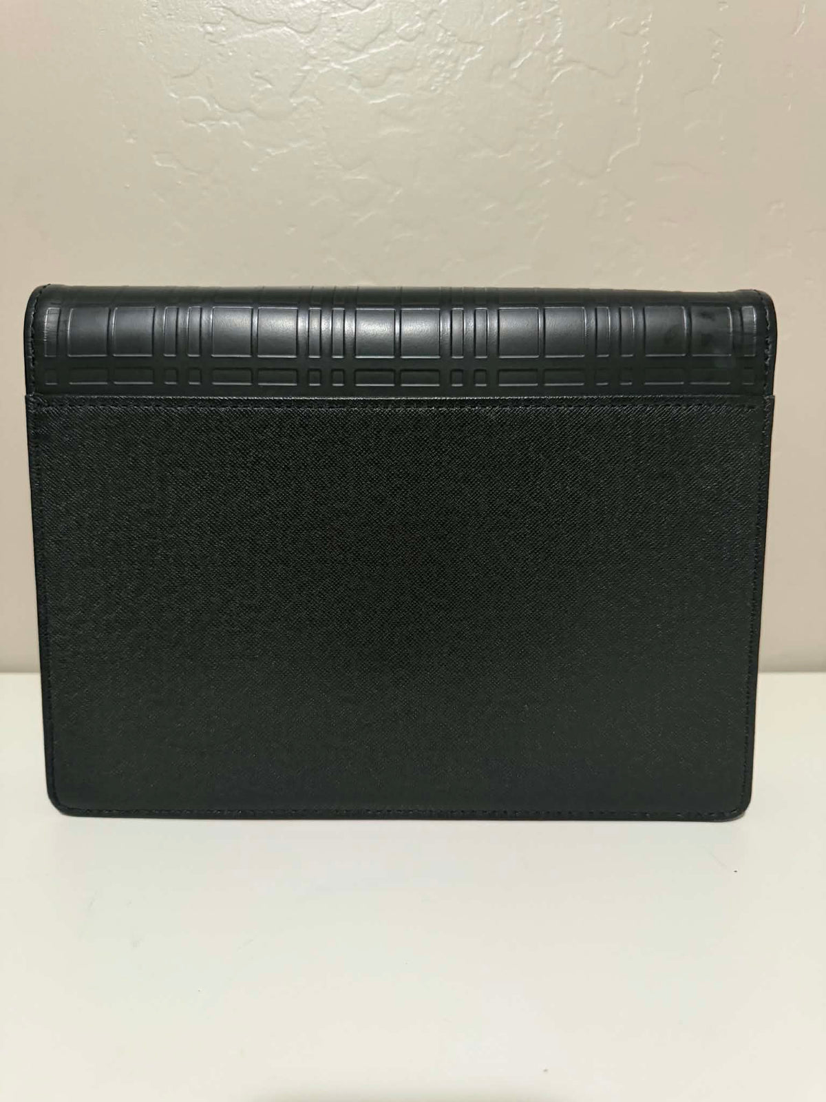 [ PRE LOVED ] BURBERRY Leather Clutch Bag