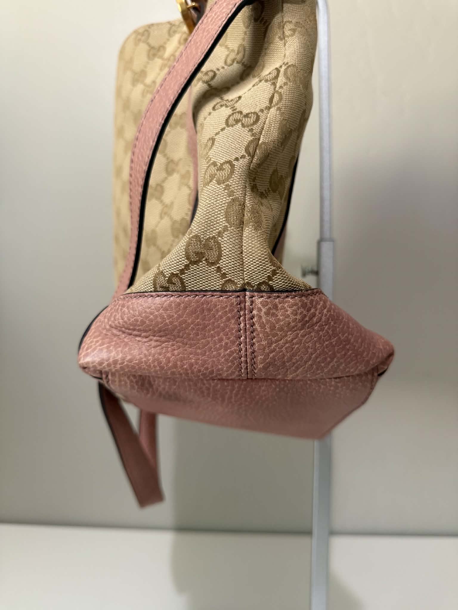[ PRE LOVED ] GUCCI Cloth Crossbody Bag