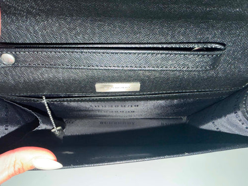 [ PRE LOVED ] BURBERRY Leather Clutch Bag