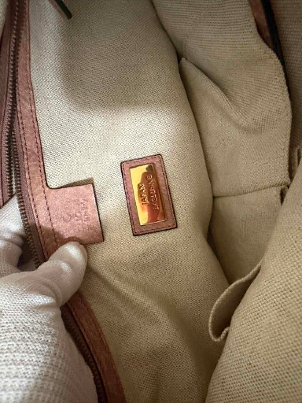 [ PRE LOVED ] GUCCI Cloth Crossbody Bag