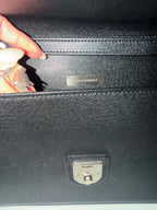 [ PRE LOVED ] BURBERRY Leather Clutch Bag